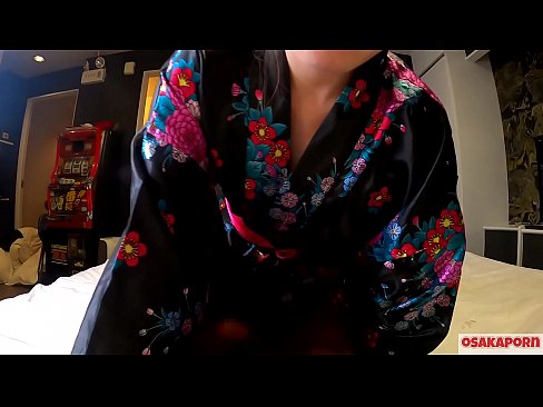 ❤️ Mlado cosplay dekle obožuje seks do orgazma s squirtom v konjušnici in blowjobom. Azijsko dekle z dlakavo pičko in lepimi joški v tradicionalni japonski noši v amaterskem videoposnetku, ki prikazuje masturbacijo z erotičnimi igračami. Sakura 3 OSAKAPORN. ❤️❌ Sex video pri nas ❤